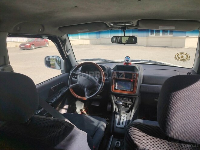 Mitsubishi Pajero io 2000, 567,300 km - 1.8 л - Sumqayıt
