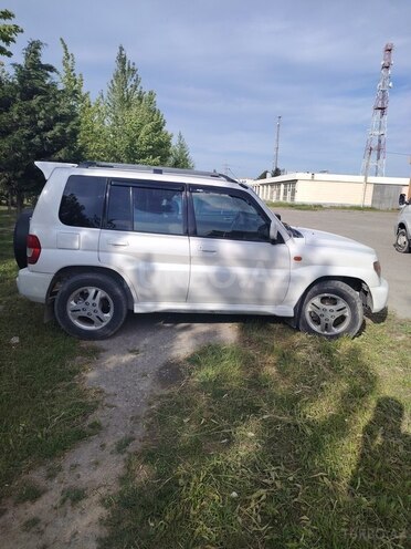Mitsubishi Pajero io 2000, 567,300 km - 1.8 л - Sumqayıt