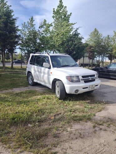Mitsubishi Pajero io 2000, 567,300 km - 1.8 л - Sumqayıt