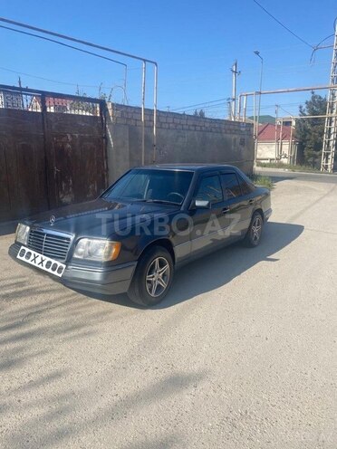 Mercedes E 220 1994, 333,100 km - 2.2 l - Bakı