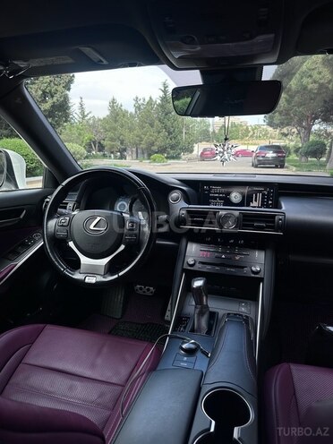 Lexus  2017, 140,000 km - 2.0 л - Bakı