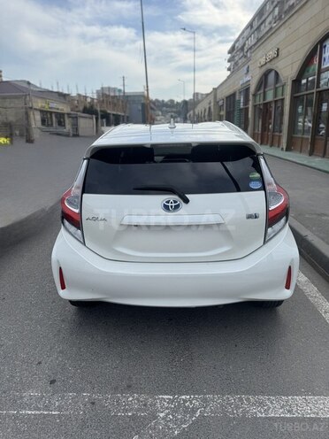 Toyota Aqua 2019, 104,000 km - 1.5 l - Bakı