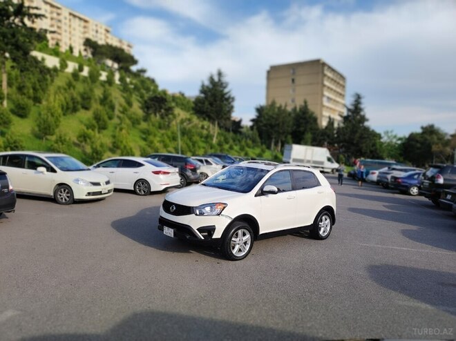 Ssang Yong Korando 2015, 300,000 km - 2.0 l - Bakı