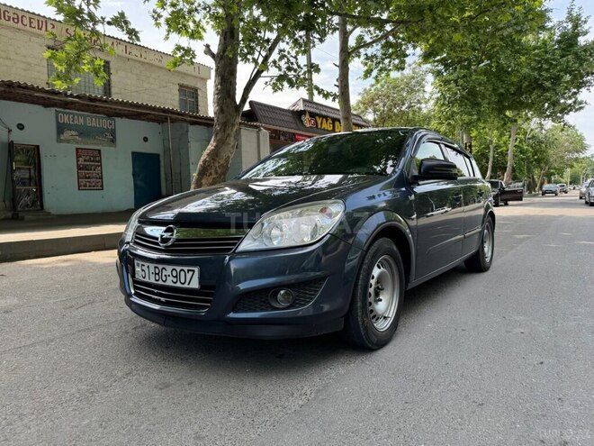 Opel Astra 2008, 228,000 km - 1.4 l - Mingəçevir