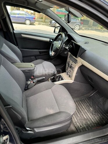 Opel Astra 2008, 228,000 km - 1.4 l - Mingəçevir