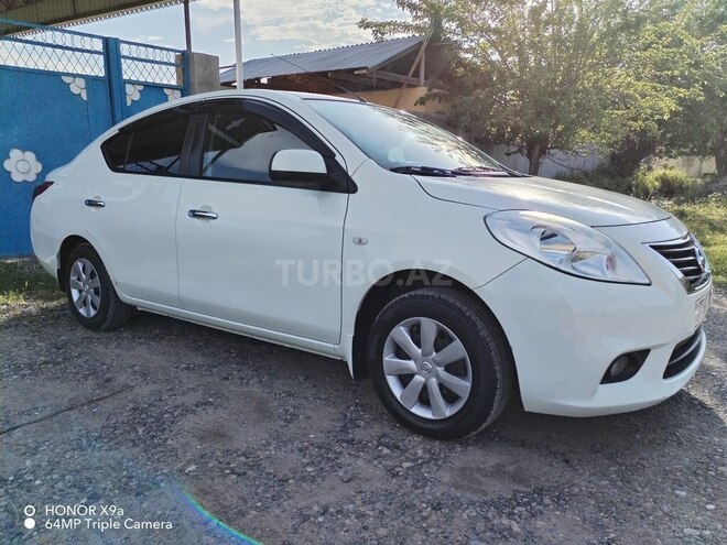 Nissan Latio 2013, 131,346 km - 1.2 l - Sabirabad