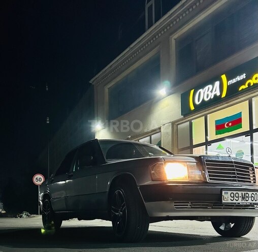 Mercedes 190 1992, 300,000 km - 2.0 l - Sabirabad