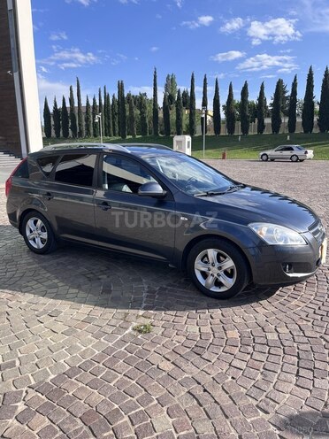 Kia Ceed 2008, 258,000 km - 1.4 л - Şəmkir