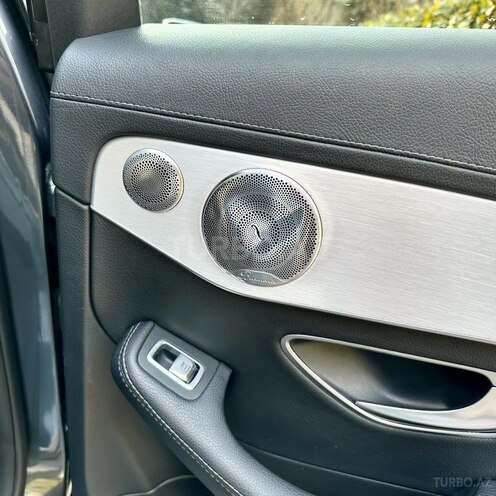 Mercedes C 300 4MATIC 2015, 127,500 km - 2.0 l - Bakı