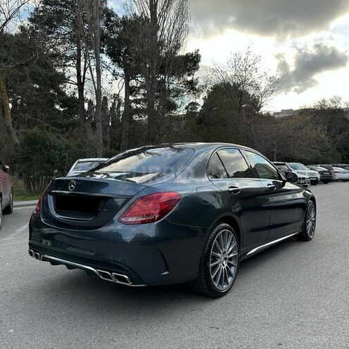 Mercedes C 300 4MATIC 2015, 127,500 km - 2.0 l - Bakı
