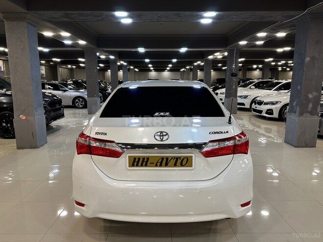 Toyota Corolla-5