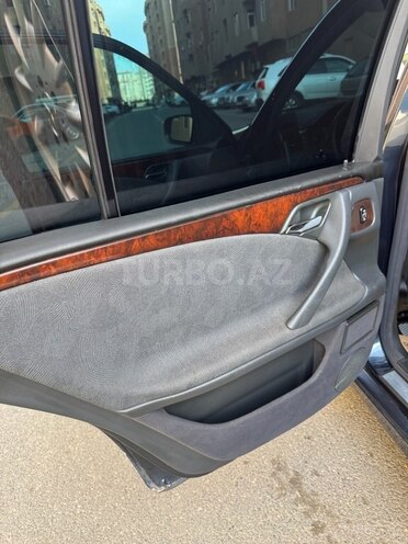 Mercedes E 200 d 2001, 428,000 km - 2.2 л - Bakı