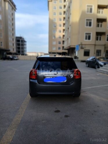 Toyota Corolla 2006, 400,000 km - 1.4 l - Bakı