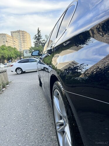 BMW 528 2014, 120,000 km - 2.0 л - Bakı