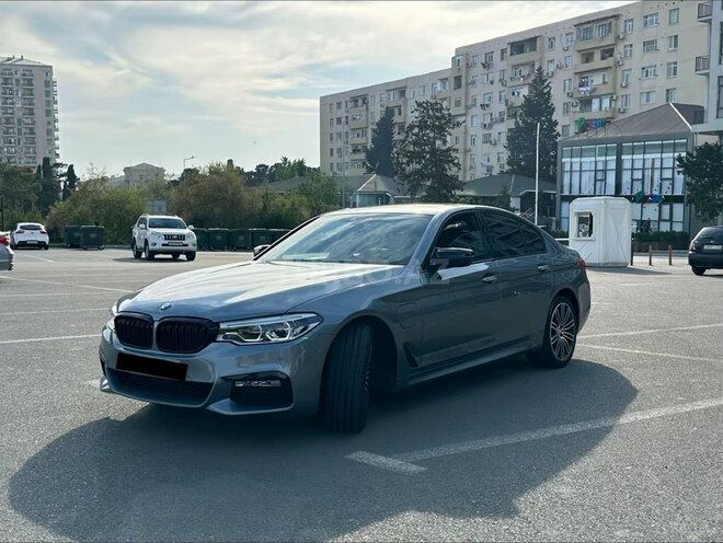 BMW 530e 2018, 89,000 km - 2.0 l - Bakı