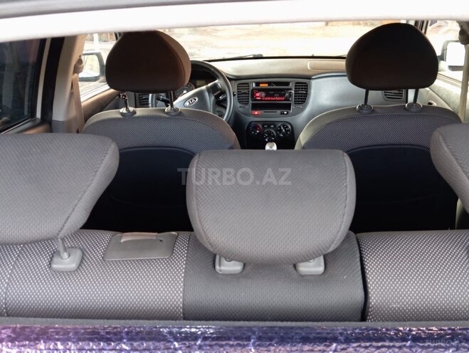 Kia Rio 2007, 160,000 km - 1.4 l - Ucar