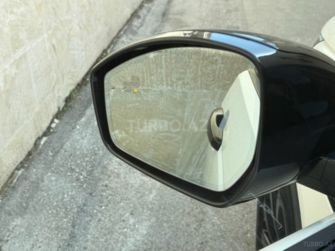 Land Rover Discovery 2020, 43,000 km - 2.0 л - Bakı
