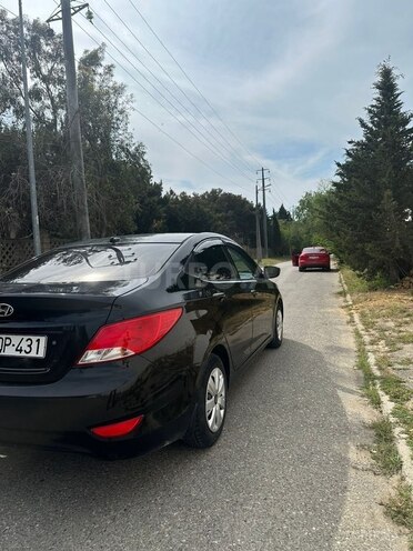 Hyundai Accent 2015, 195,000 km - 1.6 л - Bakı