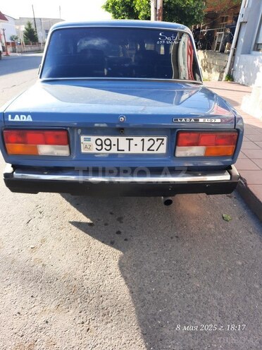 LADA (VAZ) 2107 1999, 95,000 km - 1.6 л - Qax