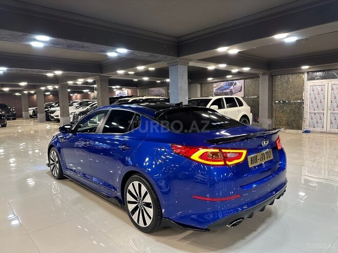 Kia Optima-4