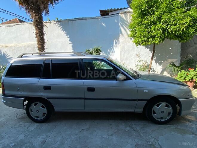 Opel Astra 1997, 340,000 km - 1.6 l - Mingəçevir