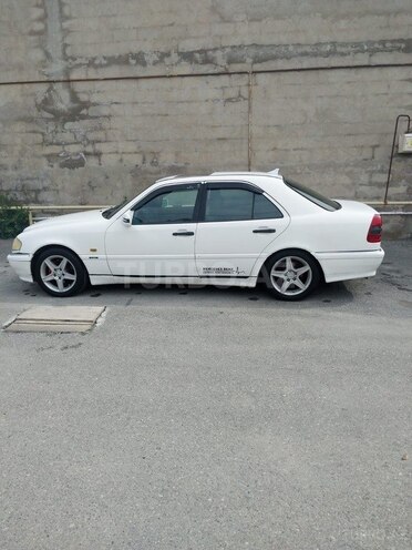 Mercedes C 180 1995, 432,456 km - 1.8 l - Bakı