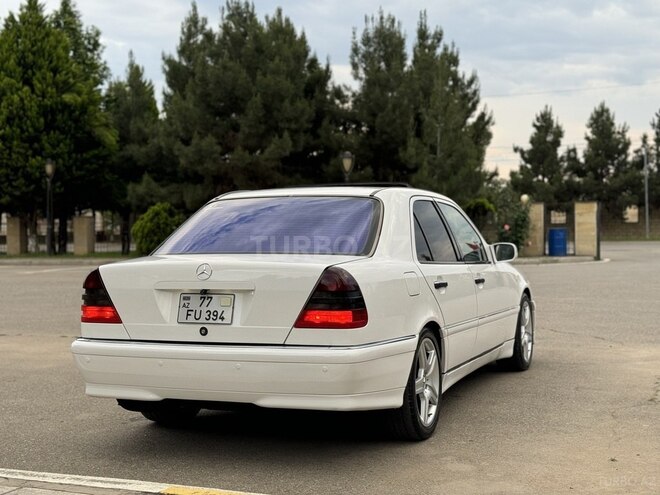 Mercedes C 230 1998, 296,000 km - 2.3 л - Saatlı