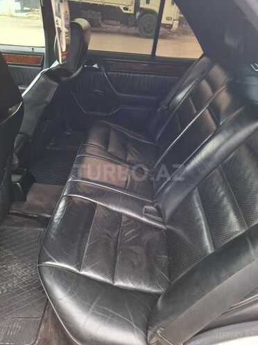 Mercedes E 300 1994, 248,000 km - 3.0 l - Gəncə