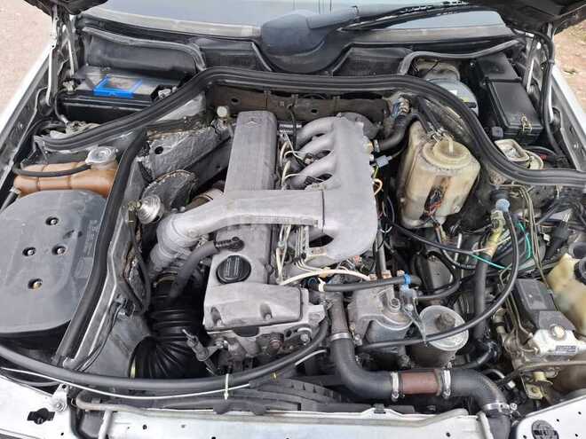 Mercedes E 300 1994, 248,000 km - 3.0 l - Gəncə