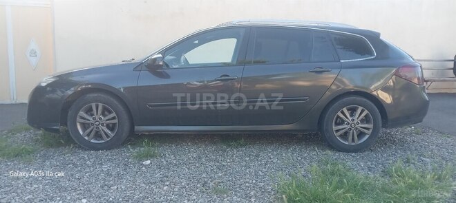 Renault Laguna 2009, 485,000 km - 1.4 l - Şəmkir