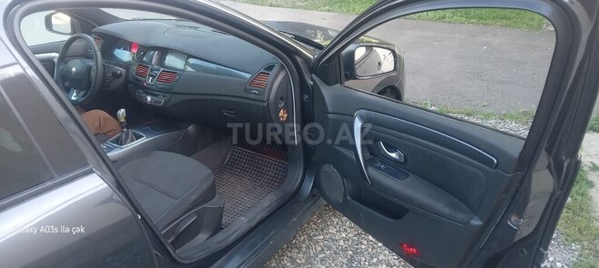 Renault Laguna 2009, 485,000 km - 1.4 l - Şəmkir