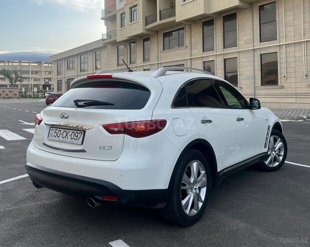 Infiniti FX37 2013, 94,500 km - 3.7 l - Sumqayıt