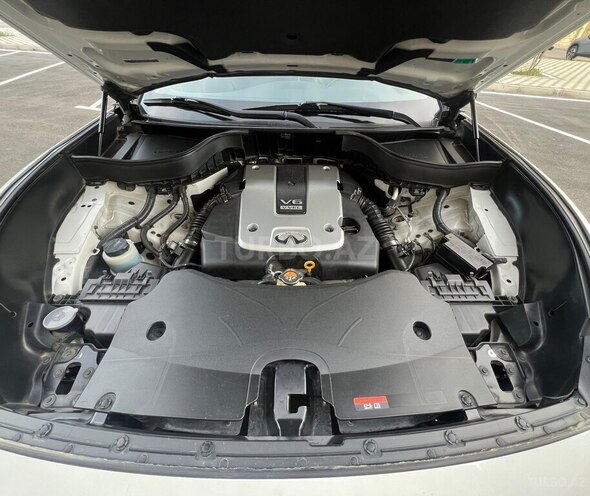 Infiniti FX37 2013, 94,500 km - 3.7 l - Sumqayıt
