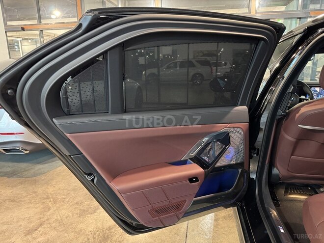BMW 750e xDrive 2023, 20,000 km - 3.0 l - Bakı