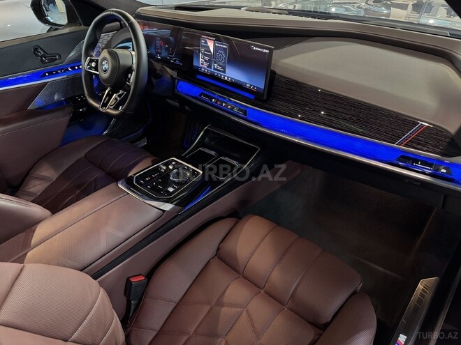 BMW 750e xDrive 2023, 20,000 km - 3.0 l - Bakı