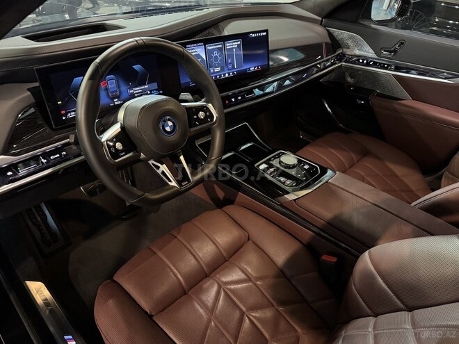 BMW 750e xDrive 2023, 20,000 km - 3.0 l - Bakı