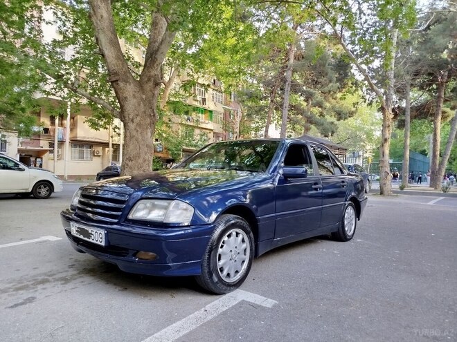Mercedes C 180 2000, 435,269 km - 1.8 l - Bakı