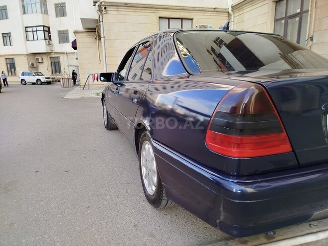 Mercedes C 180 2000, 435,269 km - 1.8 l - Bakı
