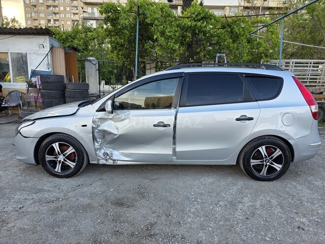 Hyundai i30 2009, 225,300 km - 1.4 l - Bakı
