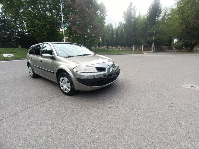 Renault Megane-6