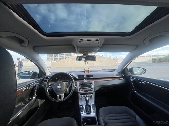 Volkswagen Passat 2013, 243,000 km - 1.8 l - Bakı