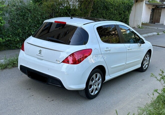 Peugeot 308 2012, 117,000 km - 1.6 l - Bakı