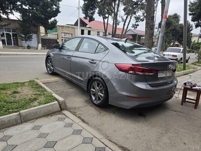 Hyundai Elantra 2018, 104 km - 2.0 l - Qazax