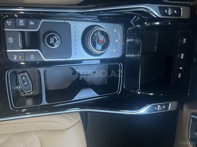 Kia Sorento 2022, 300,500 km - 1.6 l - Bakı