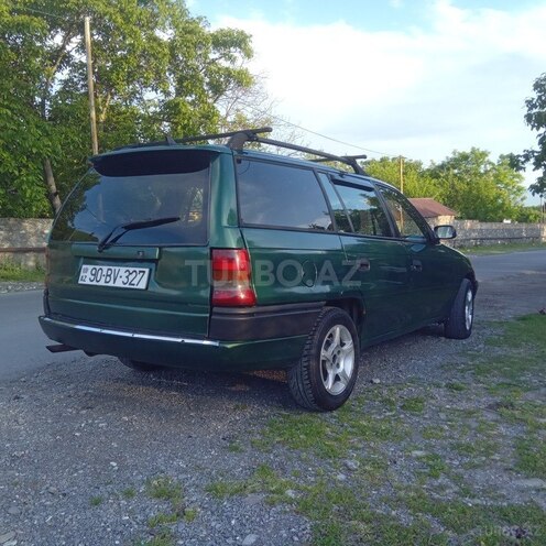 Opel Astra 1996, 363,148 km - 1.6 l - Şəki