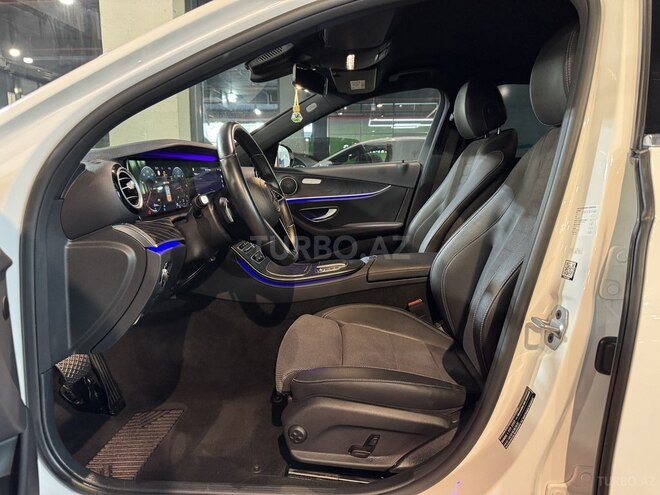 Mercedes E 200 d-7