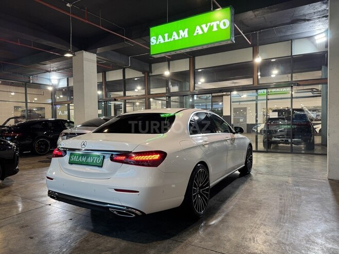 Mercedes E 200 d-4