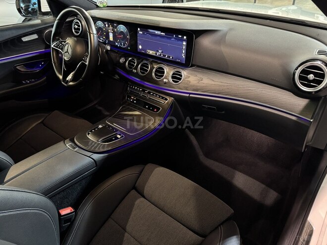 Mercedes E 200 d-11