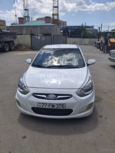 Hyundai Accent 2014, 120,000 km - 1.6 l - Bakı