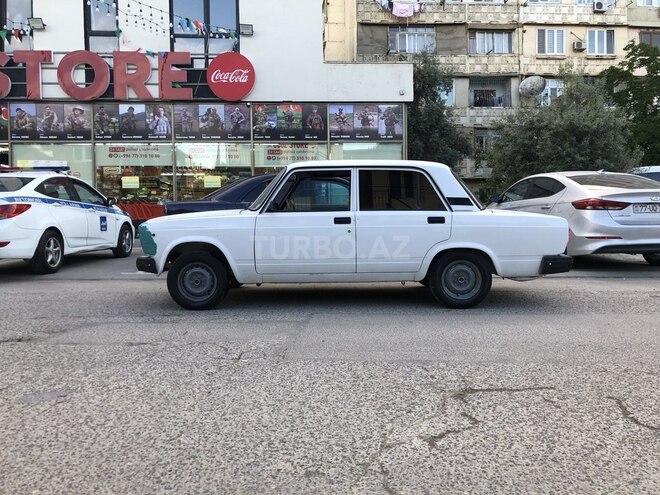 LADA (VAZ) 2107 2009, 95,000 km - 1.6 l - Bakı